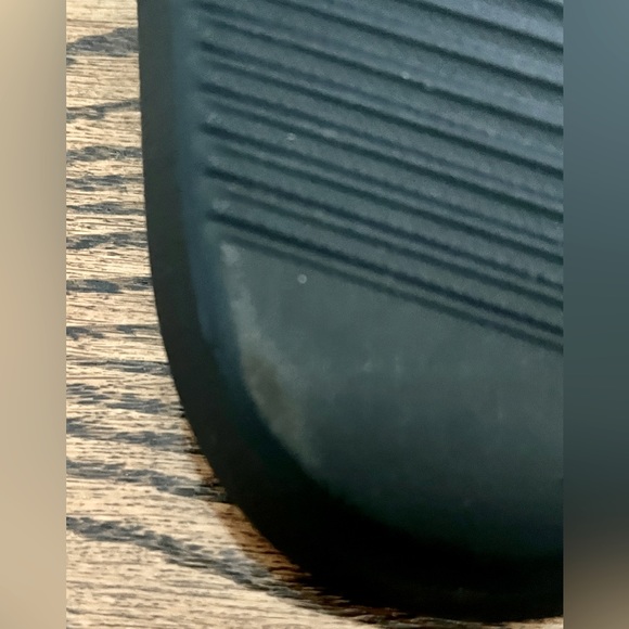 Lacoste slides in size 10W - Picture 8 of 10